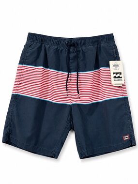✨BNWT - Billabong Tribong Lay Backs Swim Shorts - Navy - size M✨